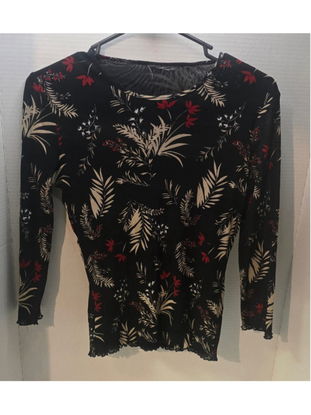 Long sleeve women's shirt